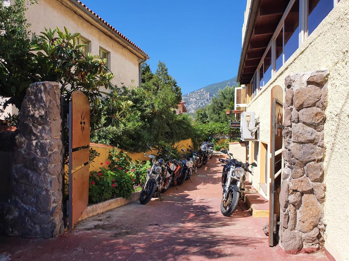 Hotel La Playa Cala Gonone Eksteriør billede