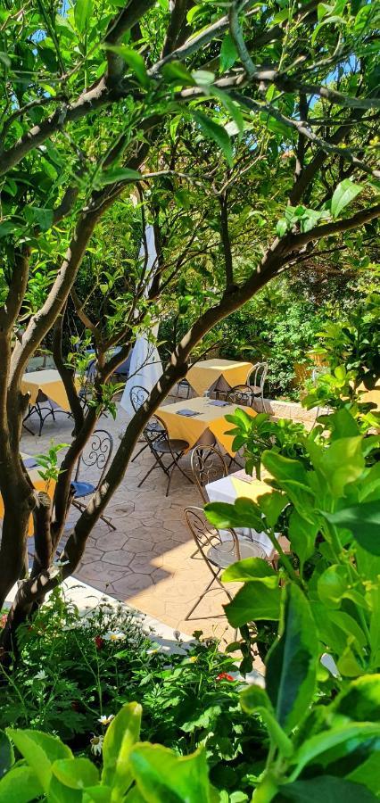 Hotel La Playa Cala Gonone Eksteriør billede
