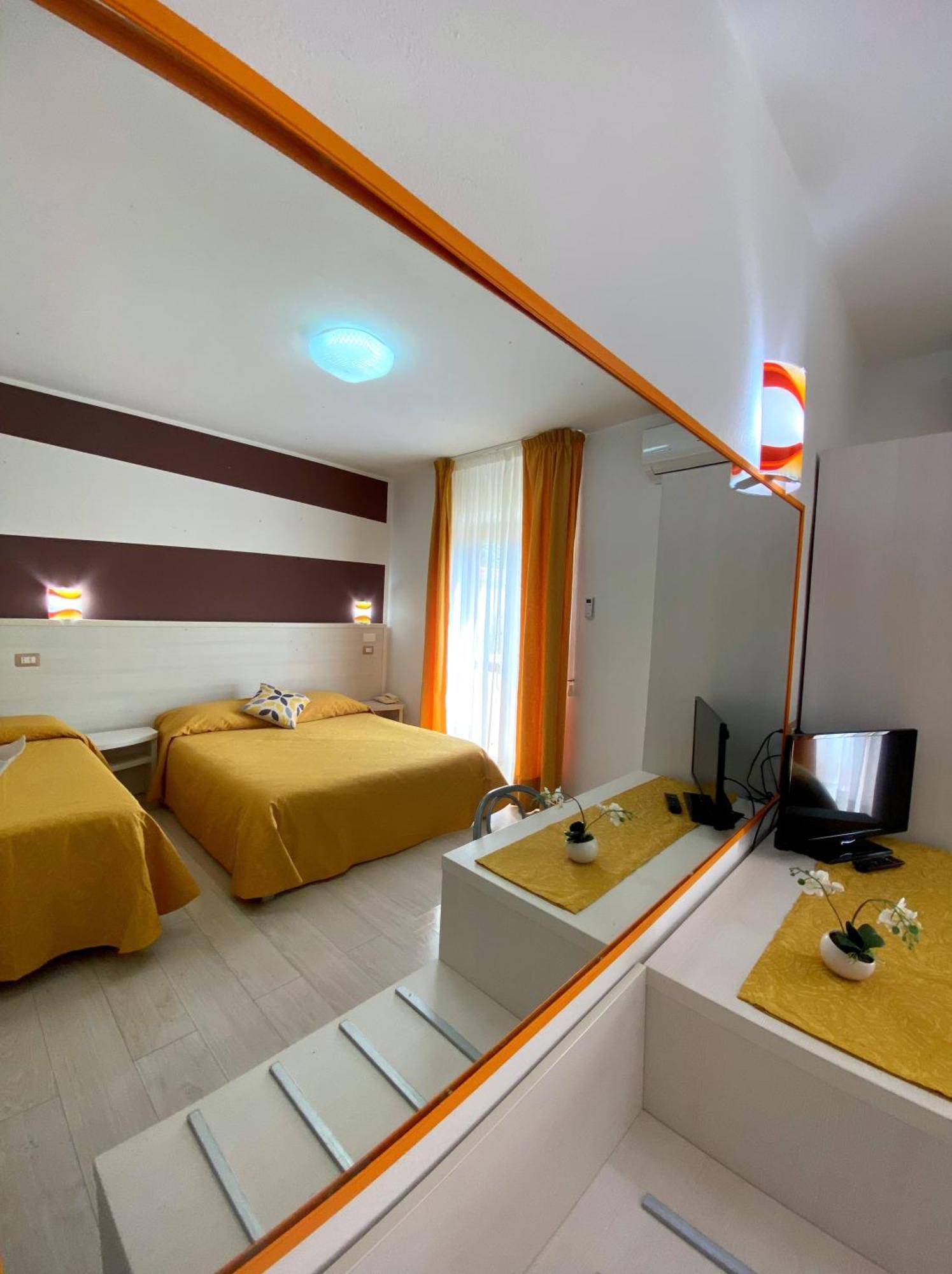 Hotel La Playa Cala Gonone Eksteriør billede