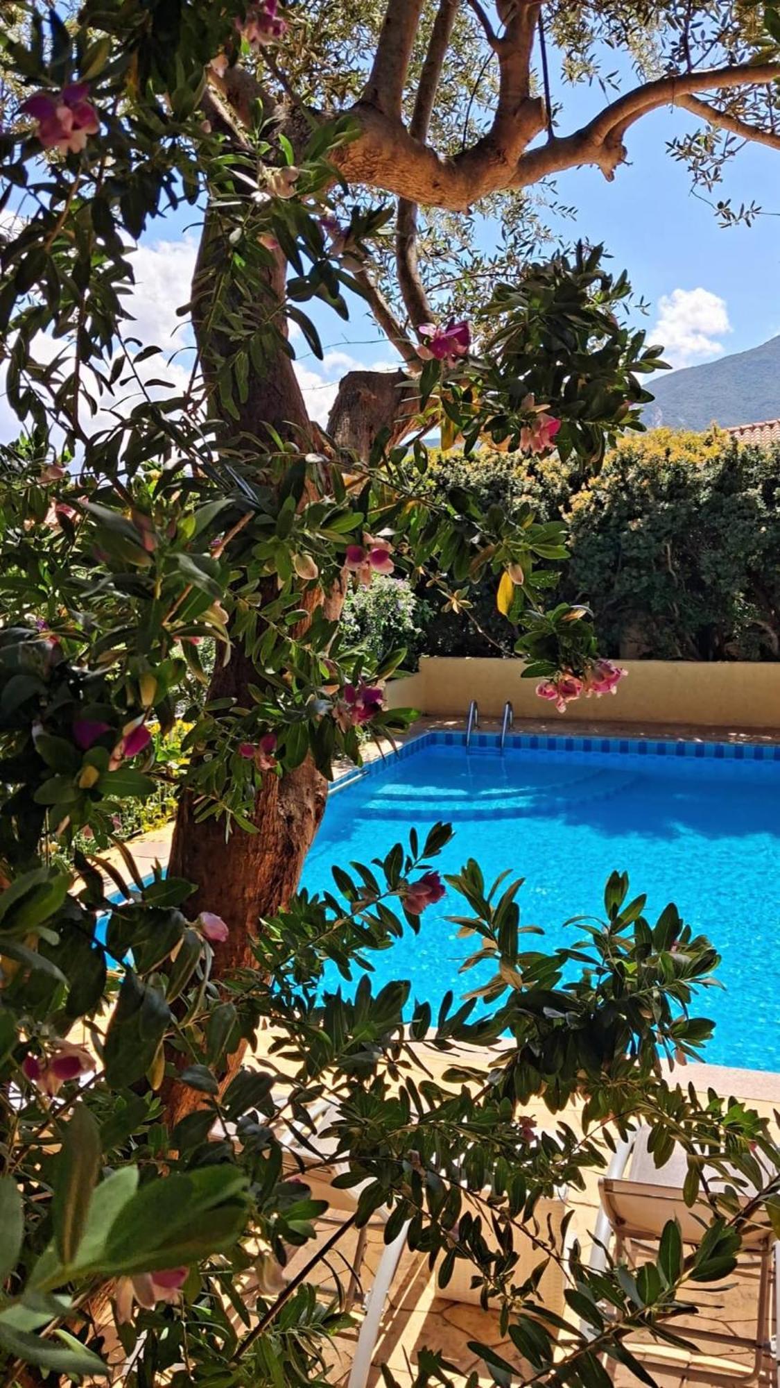 Hotel La Playa Cala Gonone Eksteriør billede
