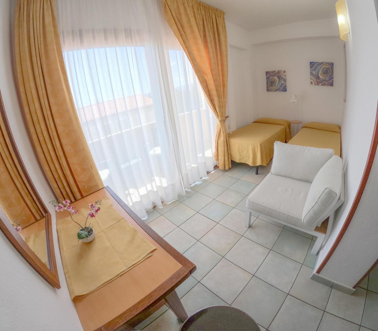 Hotel La Playa Cala Gonone Eksteriør billede