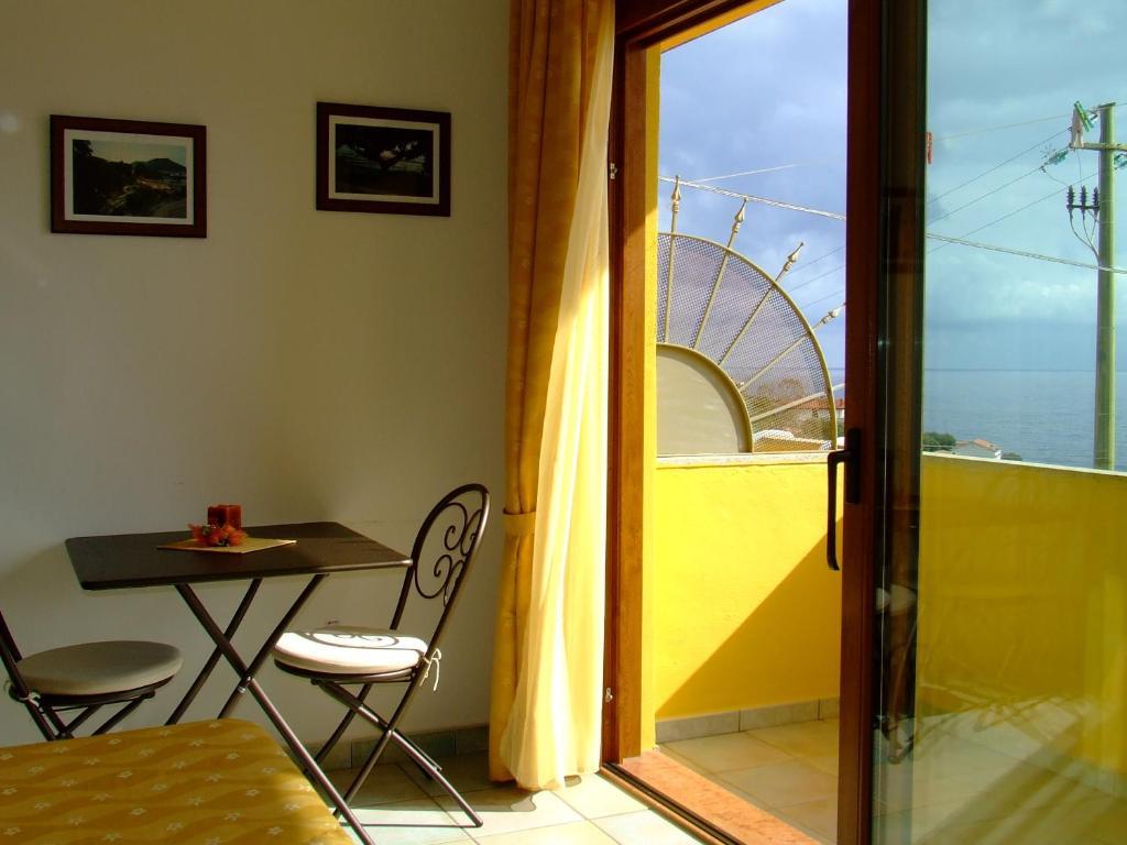 Hotel La Playa Cala Gonone Værelse billede