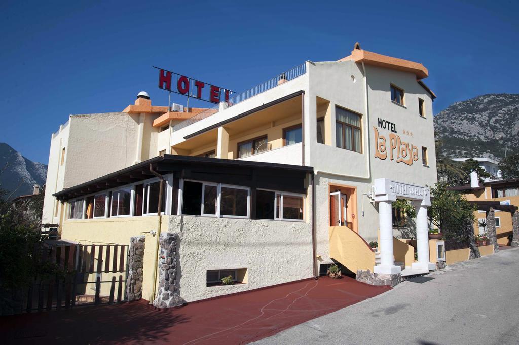 Hotel La Playa Cala Gonone Eksteriør billede