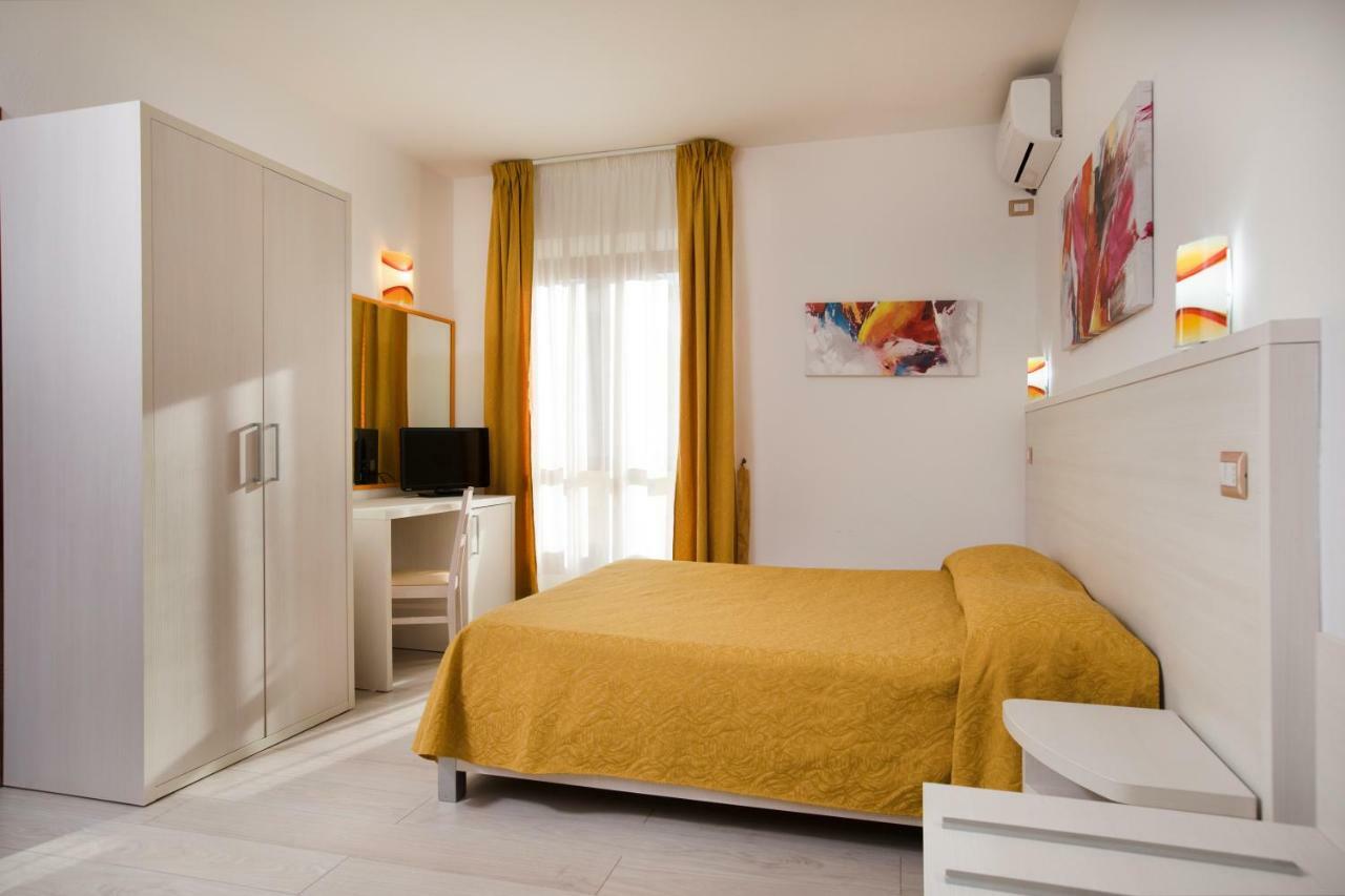 Hotel La Playa Cala Gonone Eksteriør billede