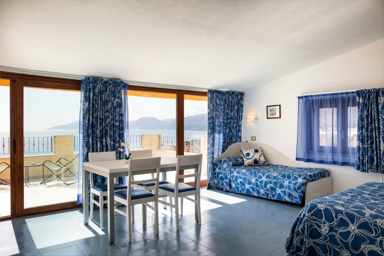 Hotel La Playa Cala Gonone Eksteriør billede