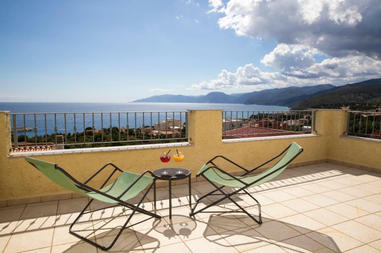 Hotel La Playa Cala Gonone Eksteriør billede