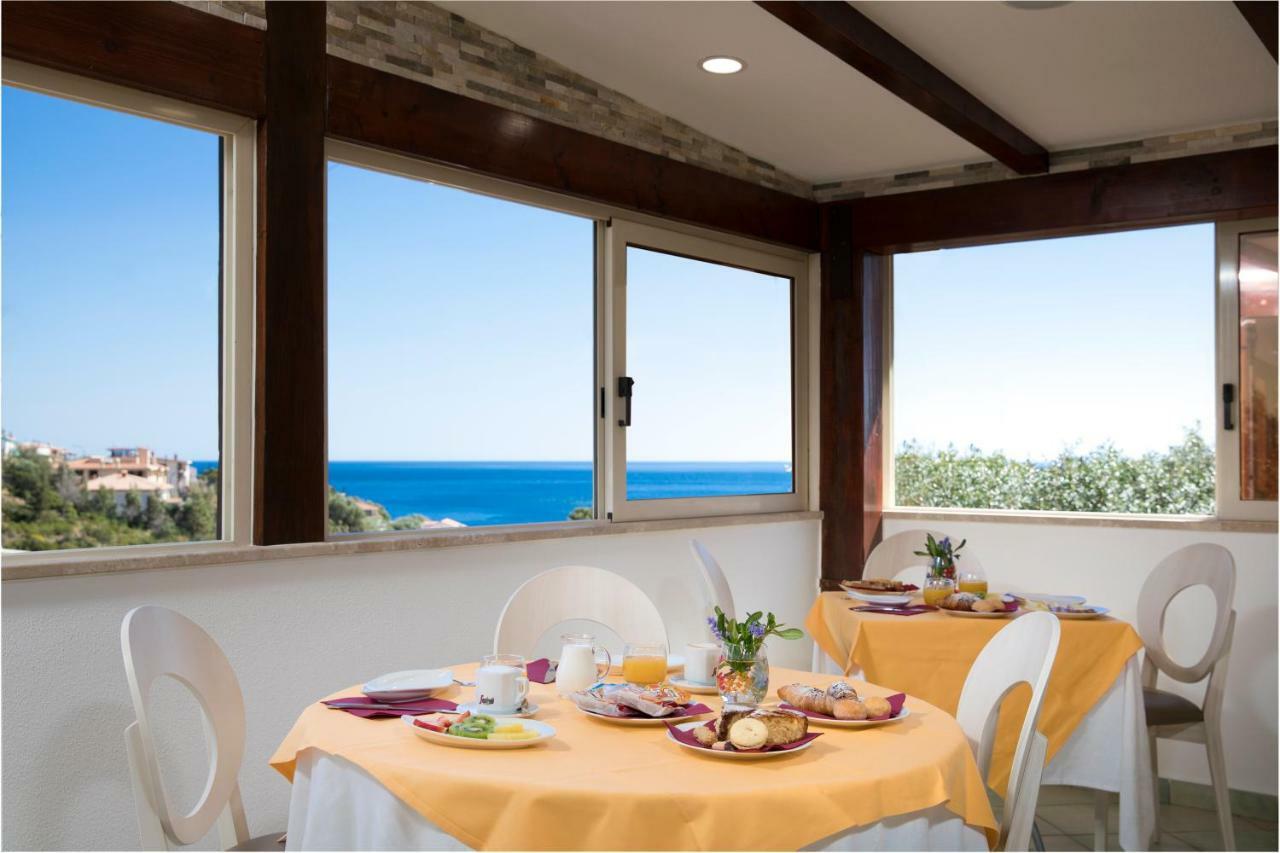 Hotel La Playa Cala Gonone Eksteriør billede